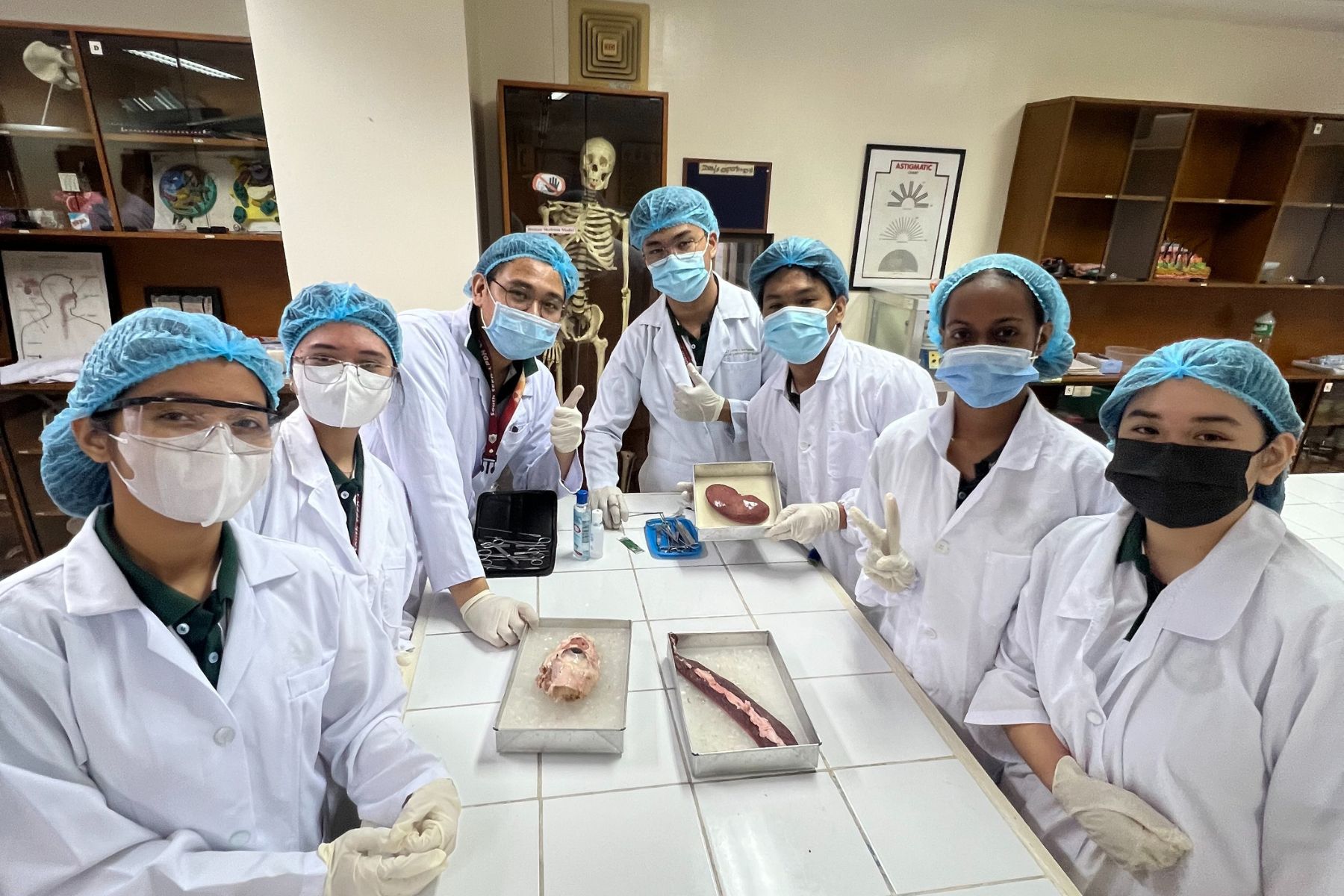 SSLC Medical Technology Students Explore Pig Organs